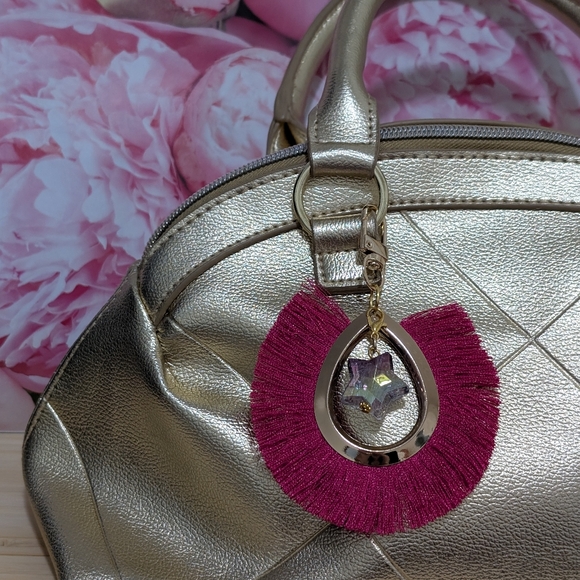 Star Bag Charm/Keychain - Picture 6 of 7